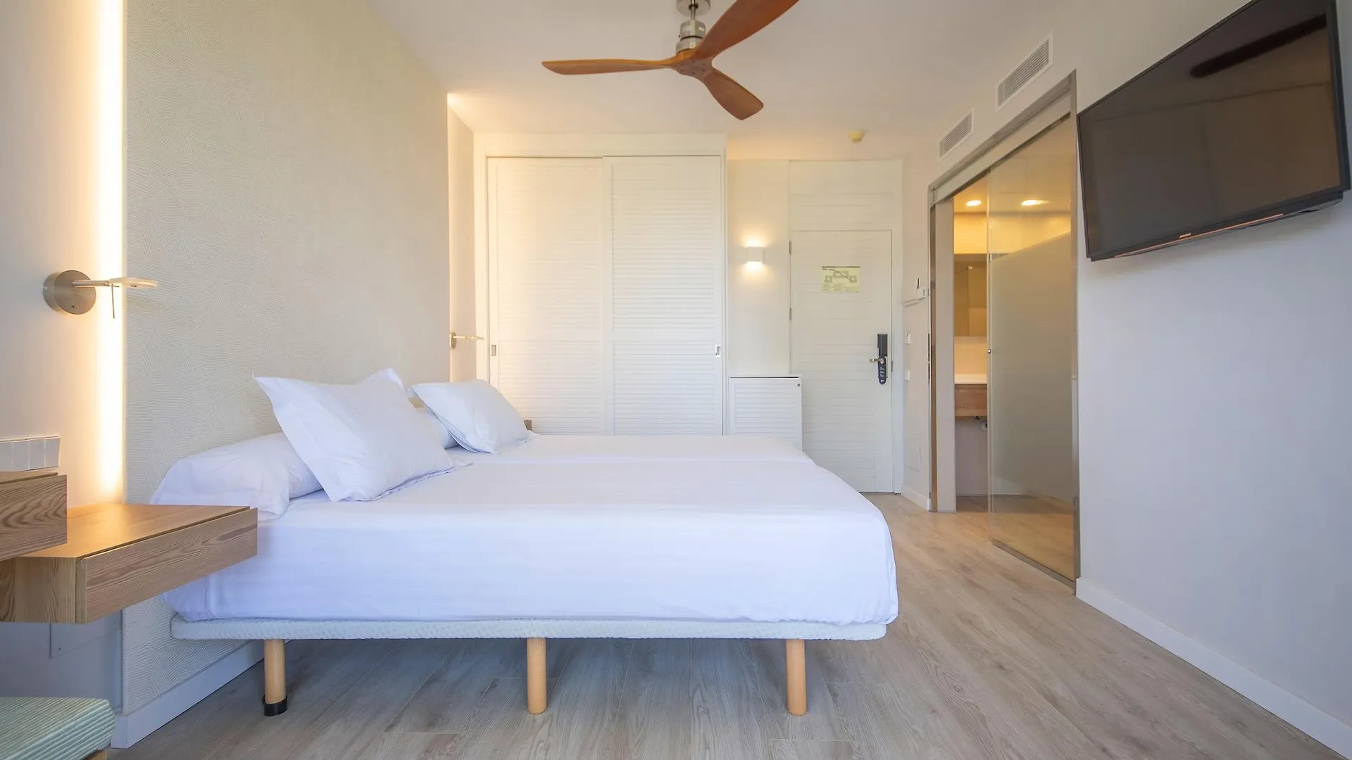Blau Colònia Sant Jordi Hotel Colonia de Sant Jordi Espanha