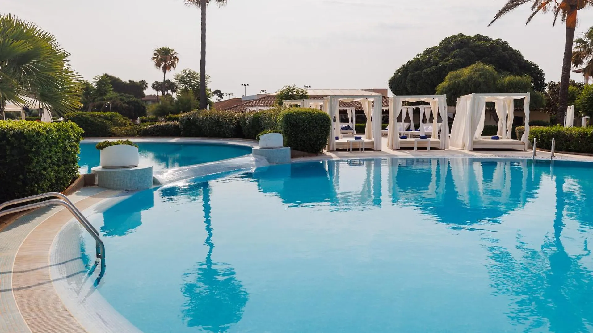 Hotel Blau Colonia Sant Jordi Colonia de Sant Jordi 4*,